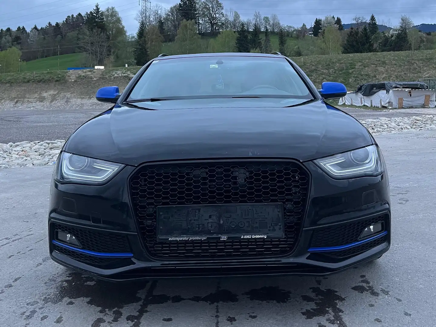 Audi A4 A4 Avant 2,0 TDI Nogaro Edition S-tronic Nogaro Edition Schwarz - 1