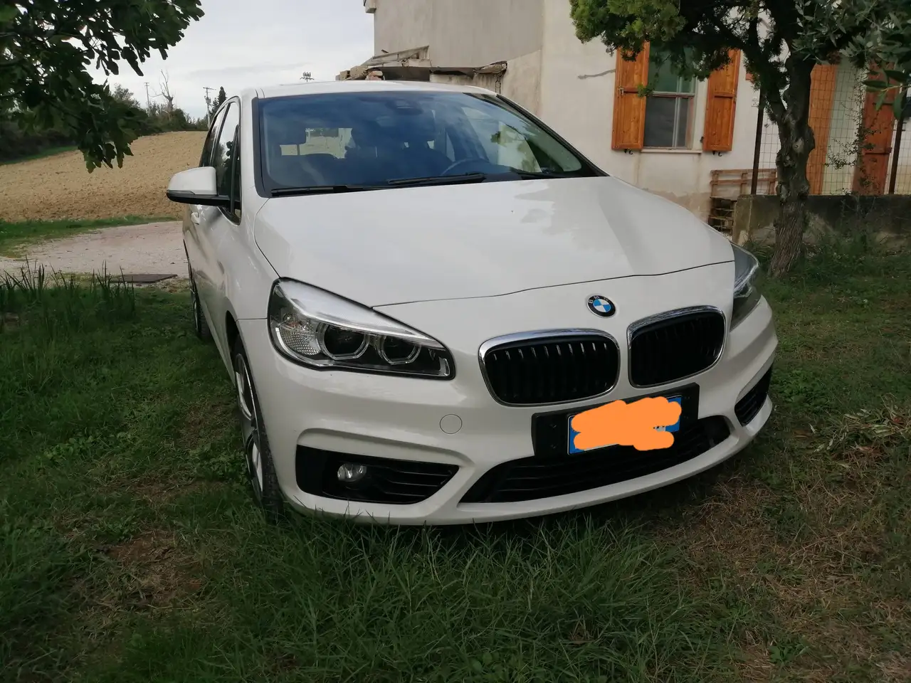 BMW 218