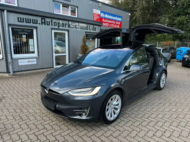 Tesla Model X 75D 1-HAND°AUTOPILOT°AHK°LEDER°SOH89%!