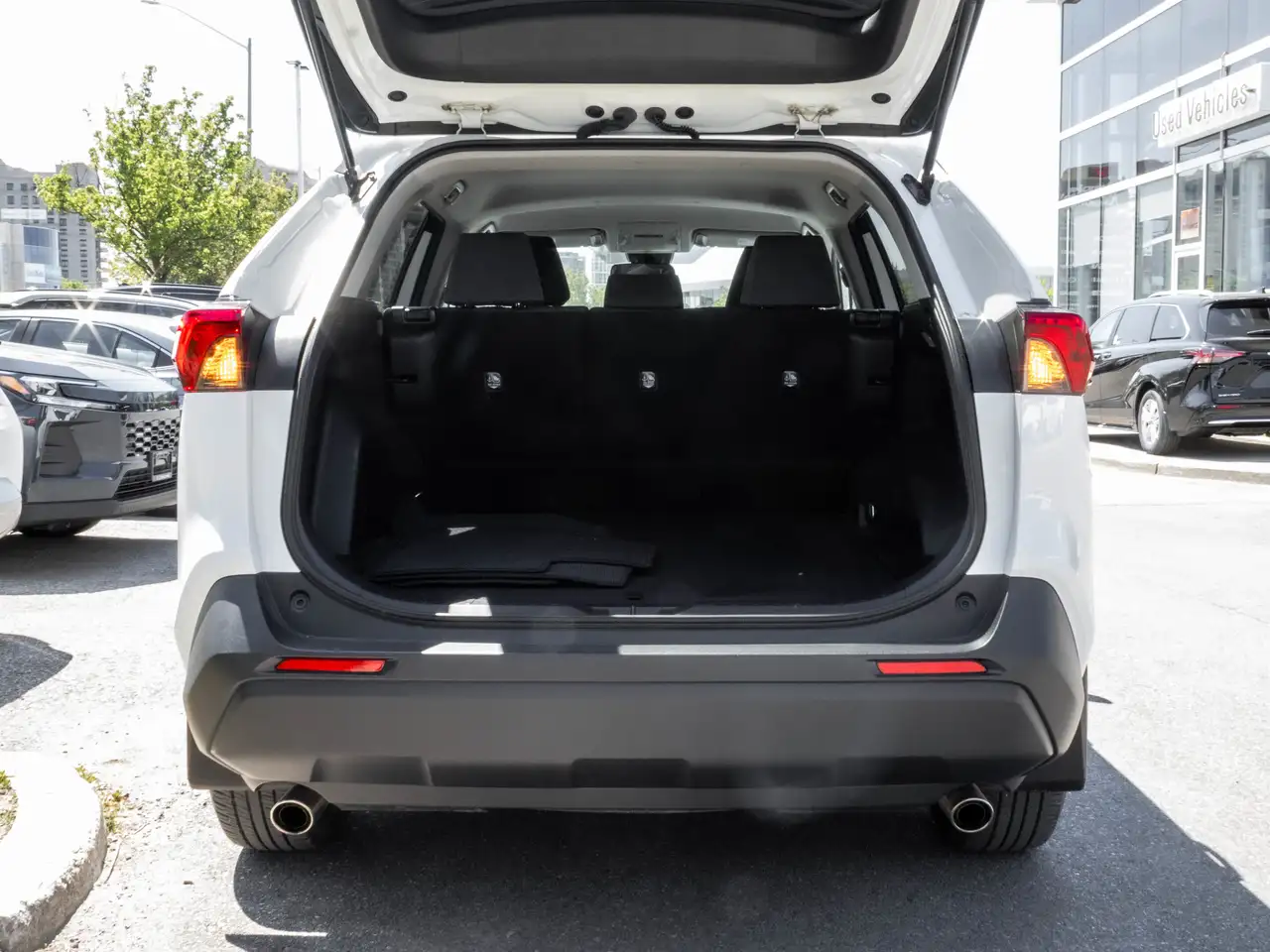 Toyota RAV 4 снимка Toyota RAV 4