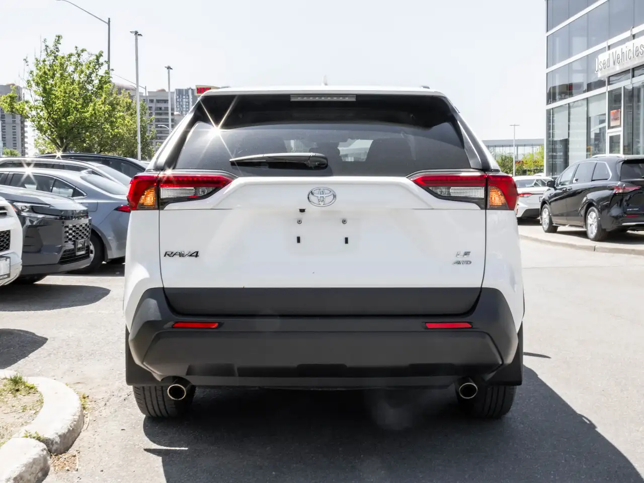 Toyota RAV 4 снимка Toyota RAV 4
