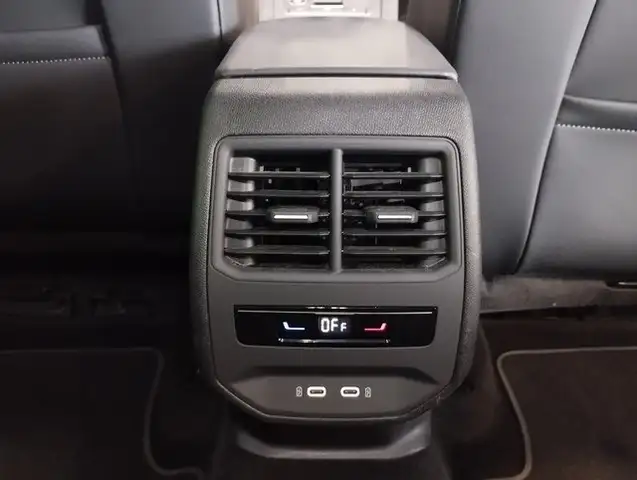 Seat Leon Leon view 13