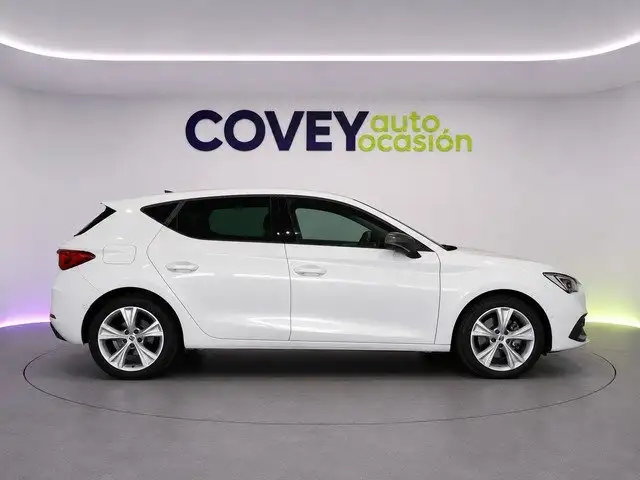 Seat Leon view 2