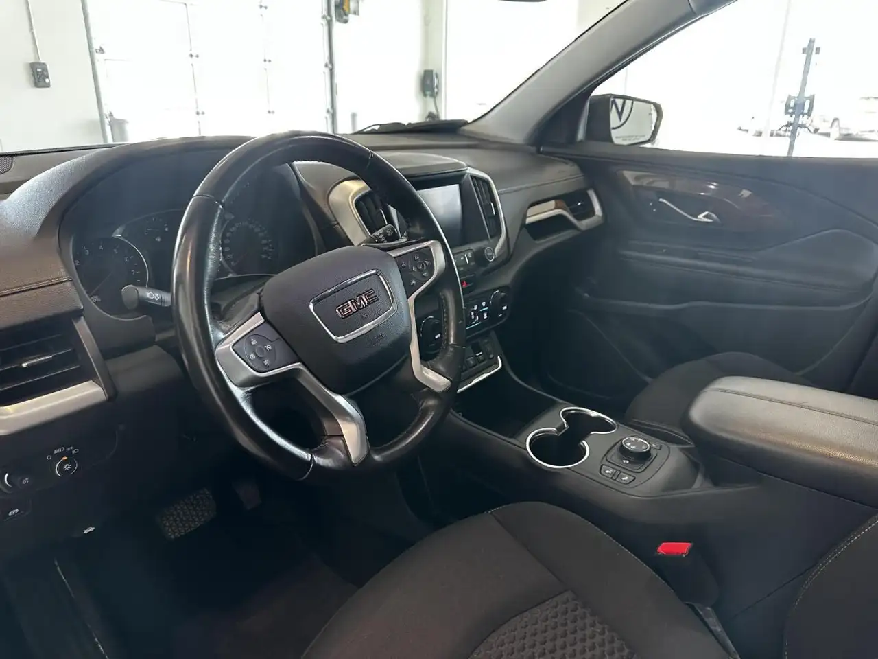 GMC Terrain photo GMC Terrain