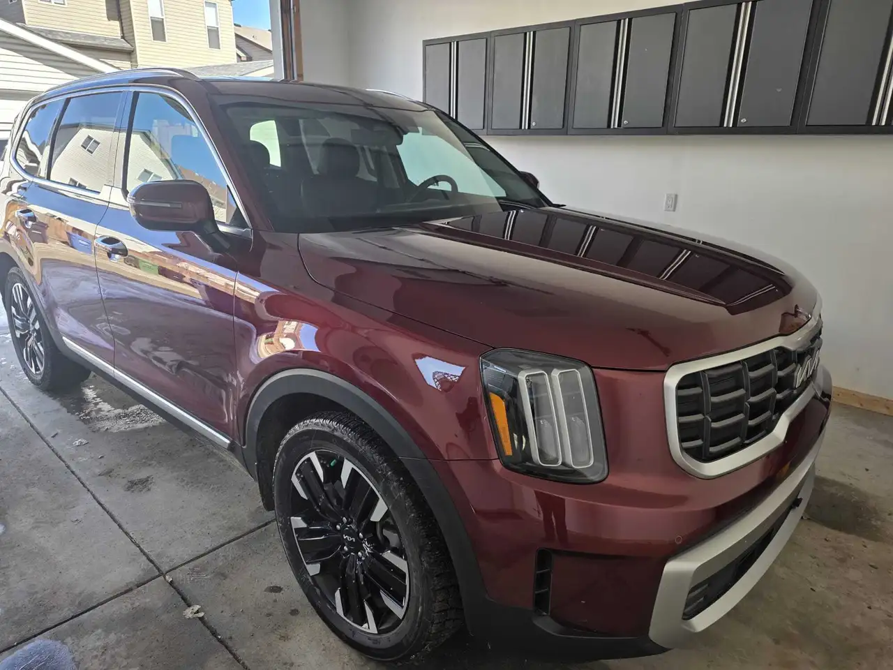 Kia Telluride снимка Kia Telluride