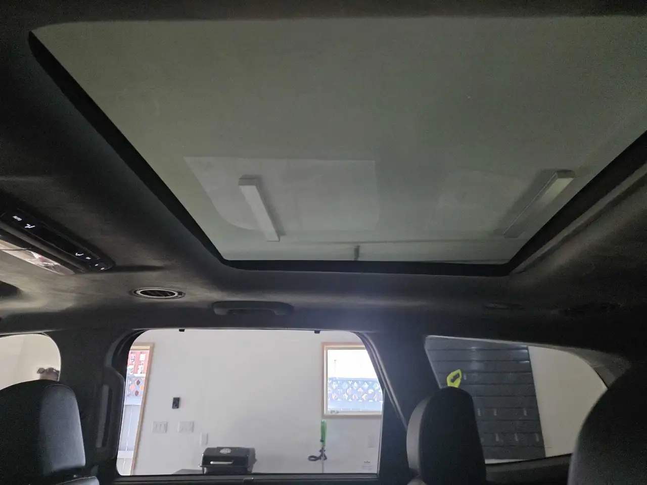 Kia Telluride снимка Kia Telluride