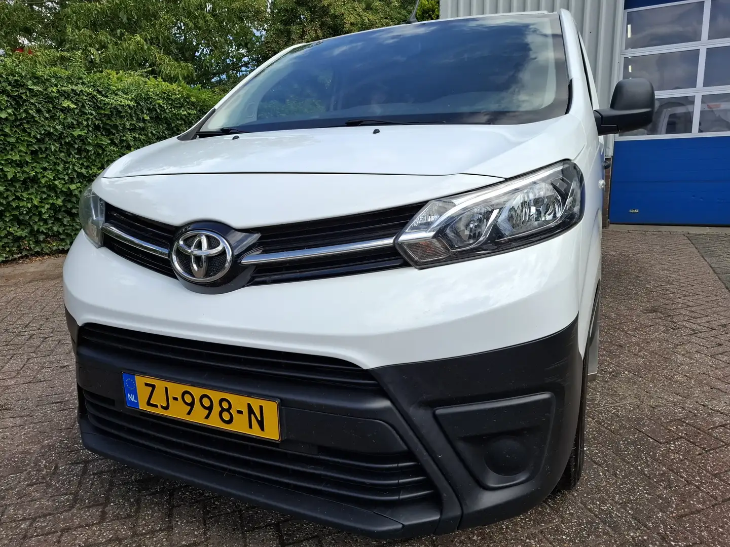 Toyota Proace Shuttle 1.5 D-4D Cool Comfort Long 10850.- INCL BT Blanc - 2
