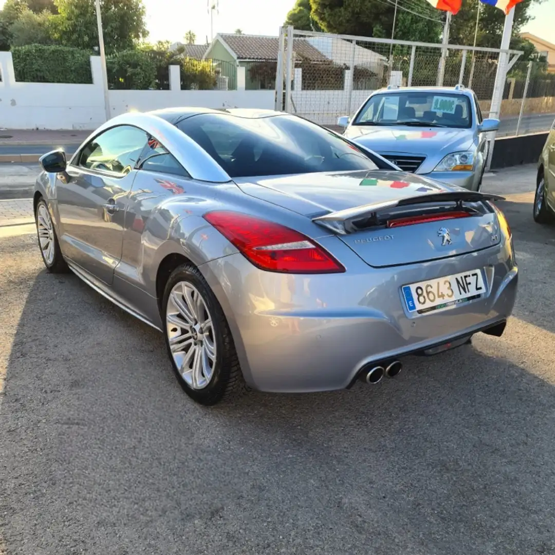 Peugeot RCZ 1.6 THP Grau - 2