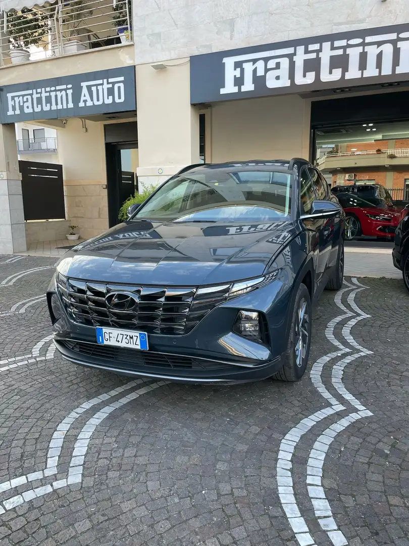 Hyundai TUCSON 1.6 crdi Xline 2wd Grau - 2