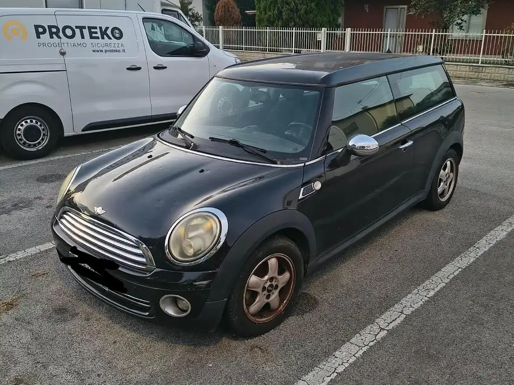 Mini One Clubman 2009 из Европы — купить под ключ