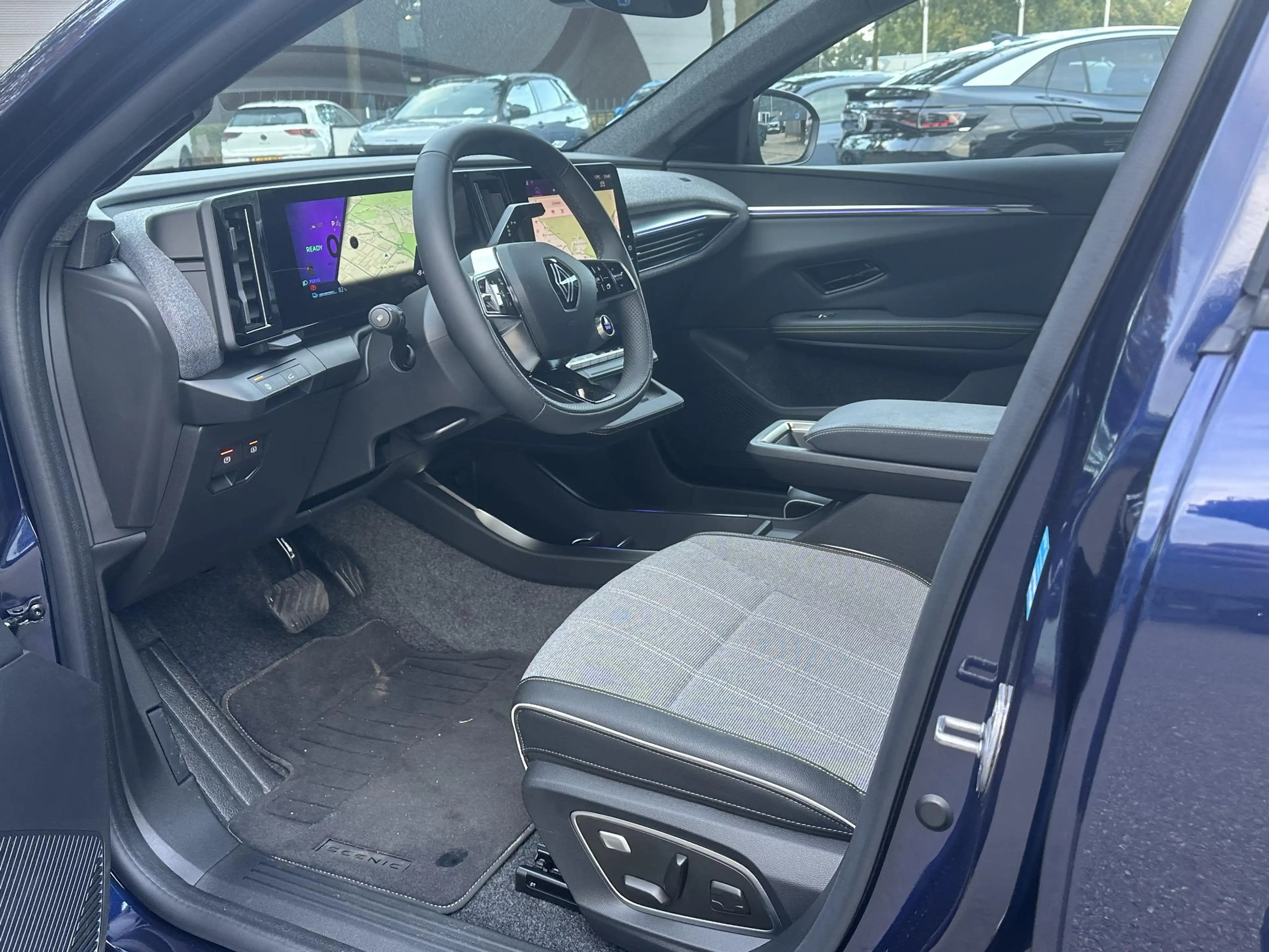 Renault Scenic E-Tech EV87 long range techno SOH 98% | STOEL + ST — photo 20