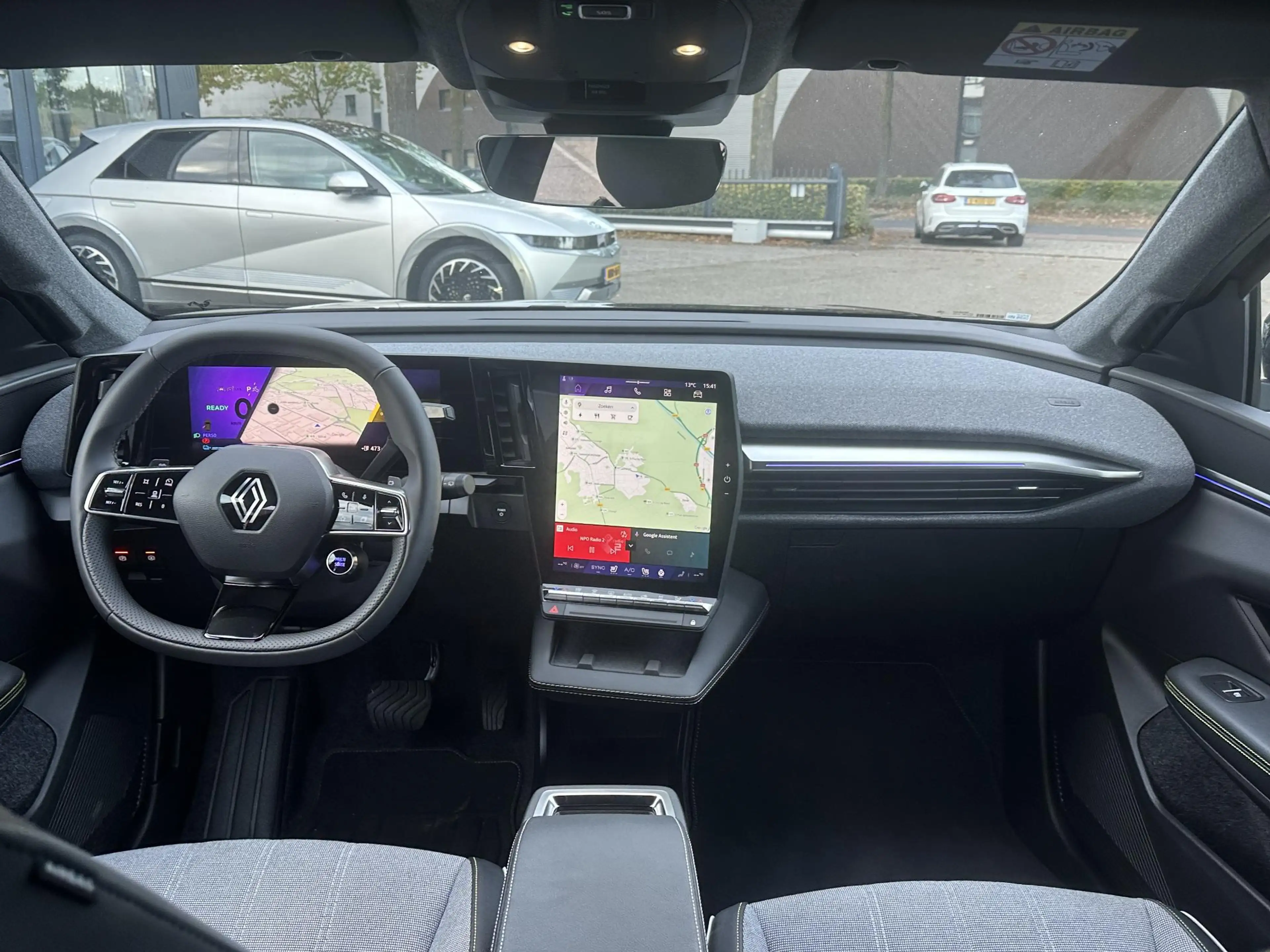 Renault Scenic E-Tech EV87 long range techno SOH 98% | STOEL + ST — photo 17
