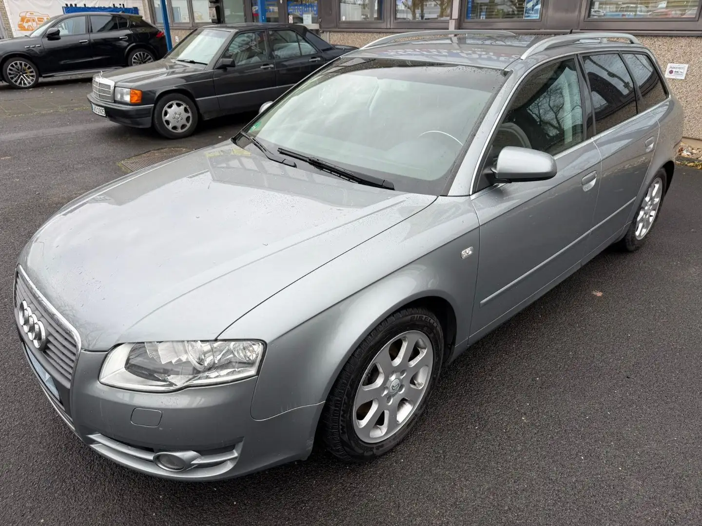 Audi A4 Avant 1.8 T*2.Hand*Xenon*Tempmat*SHZG*NAVI* Grau - 1