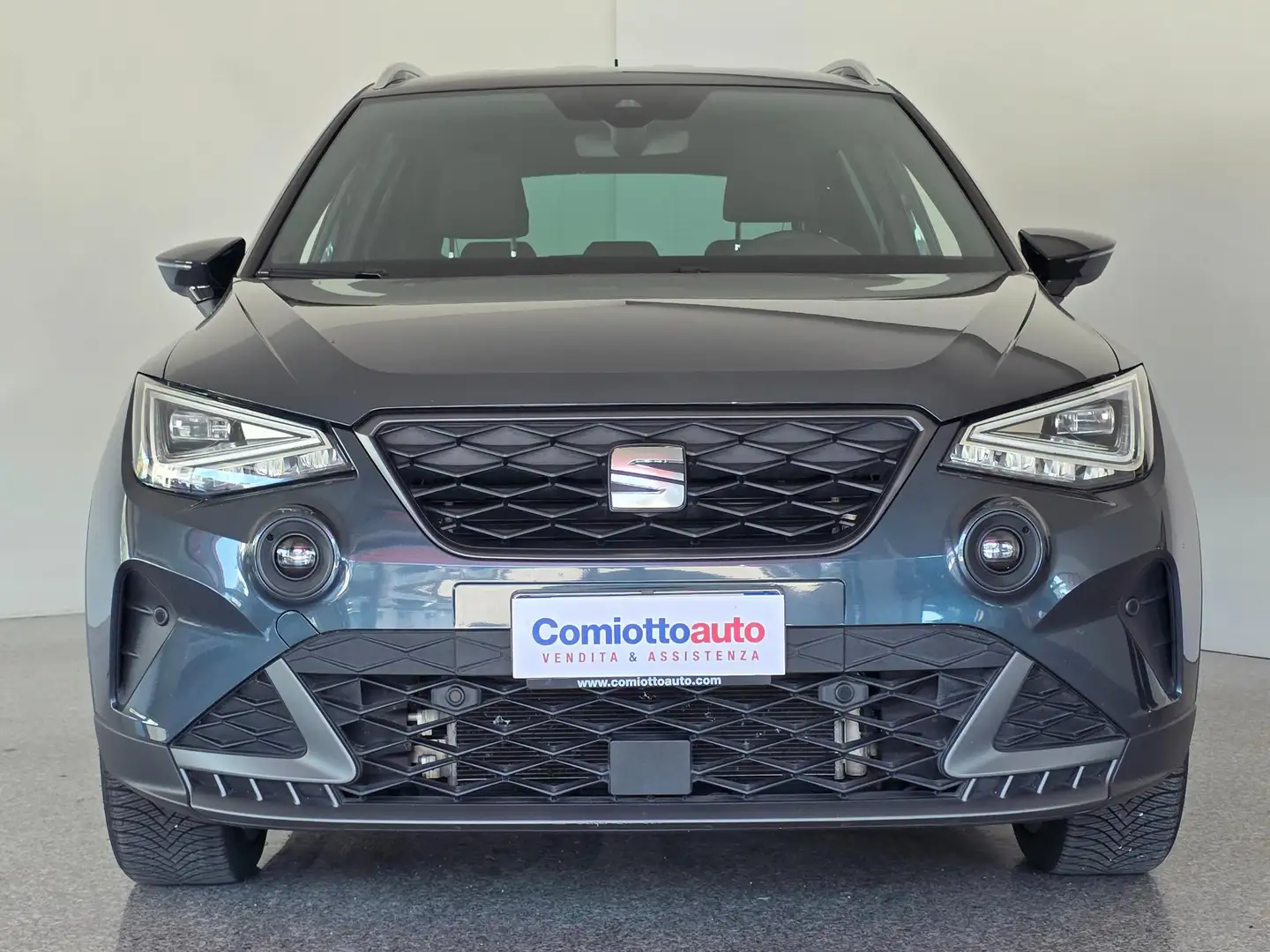 SEAT Arona 1.0 tgi FR 90cv Noir - 2