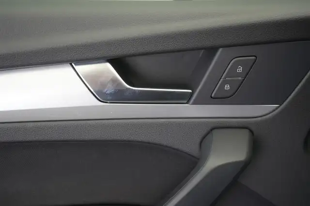 Audi Q5 view 27