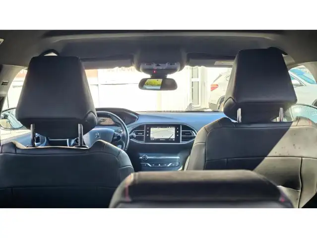 Peugeot GT Pack view 14