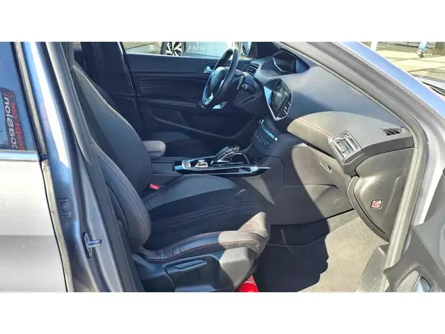 Peugeot GT Pack view 13