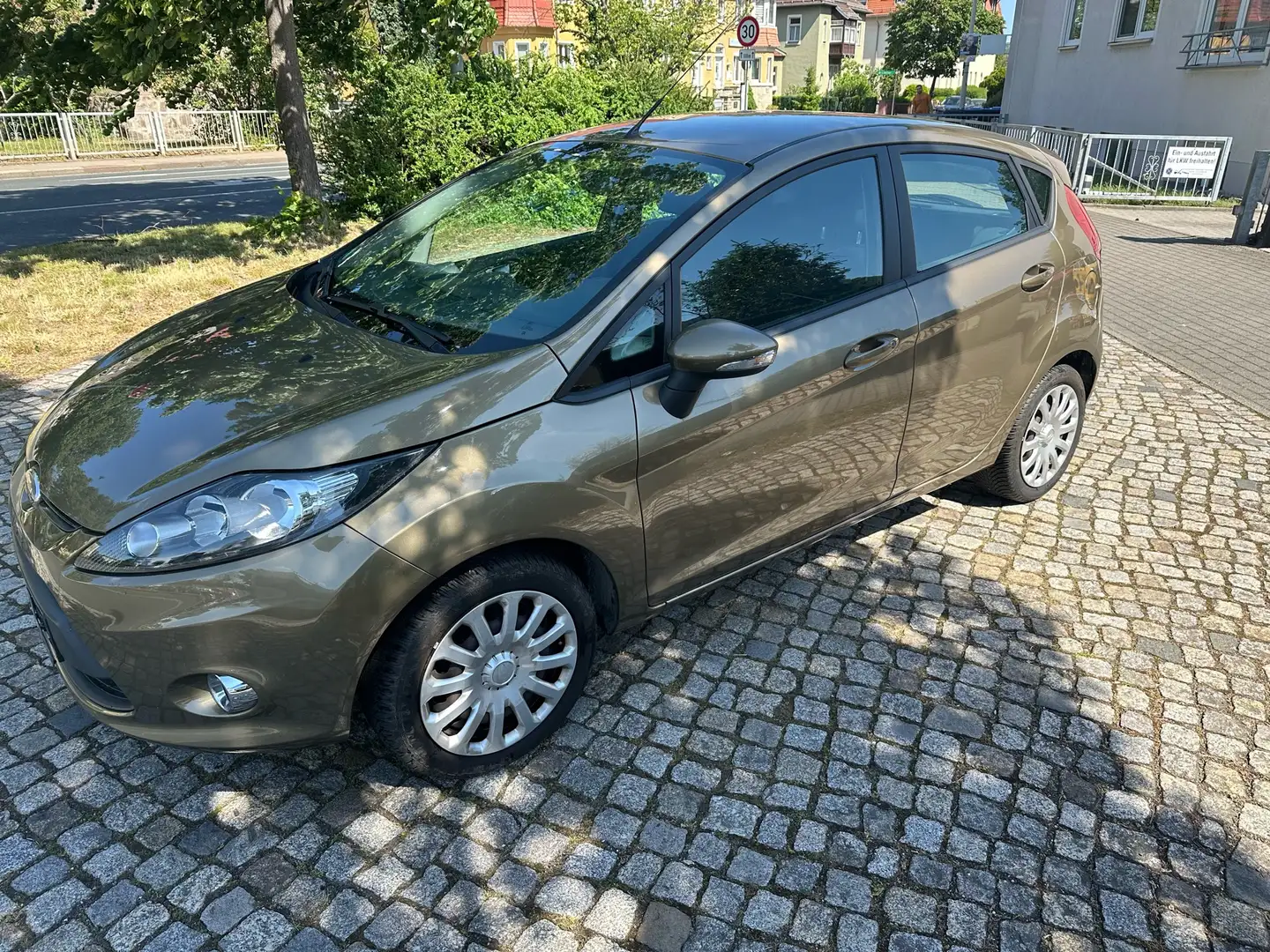 Ford Fiesta Trend - 2