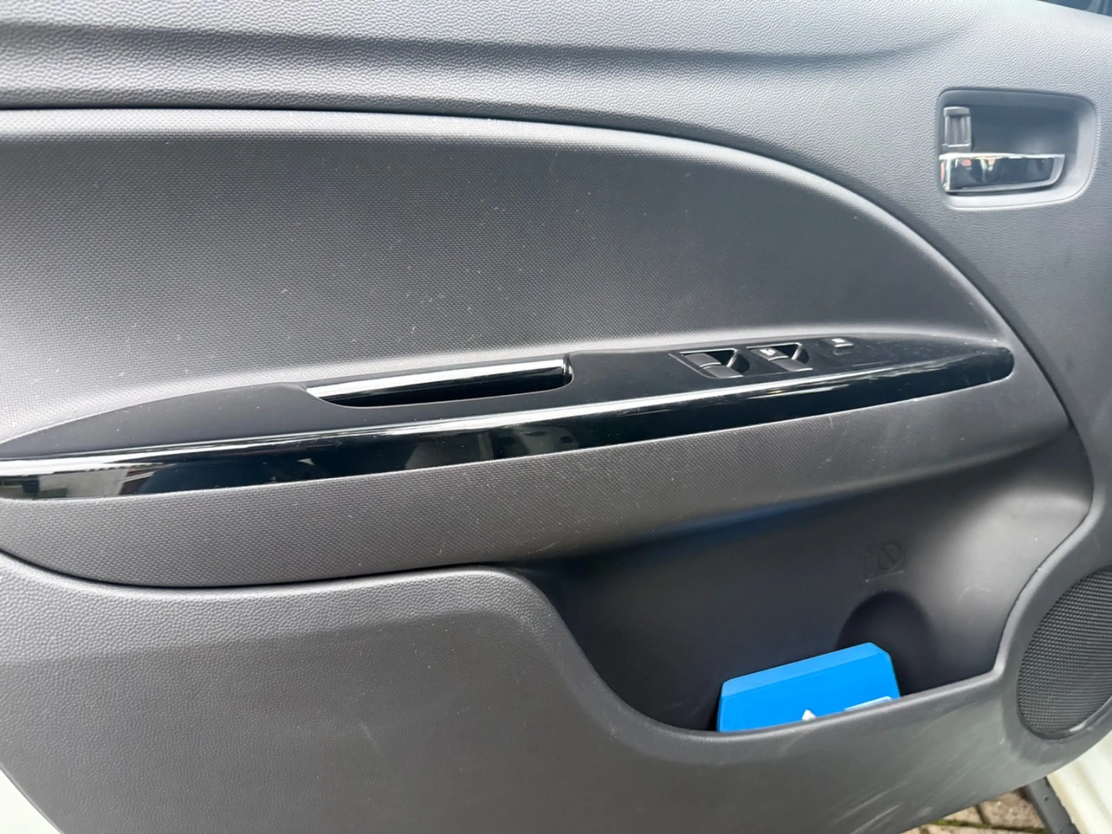 Mitsubishi Space Star Diamant Edition+ AUTOMATIK/GARANTIE — photo 9