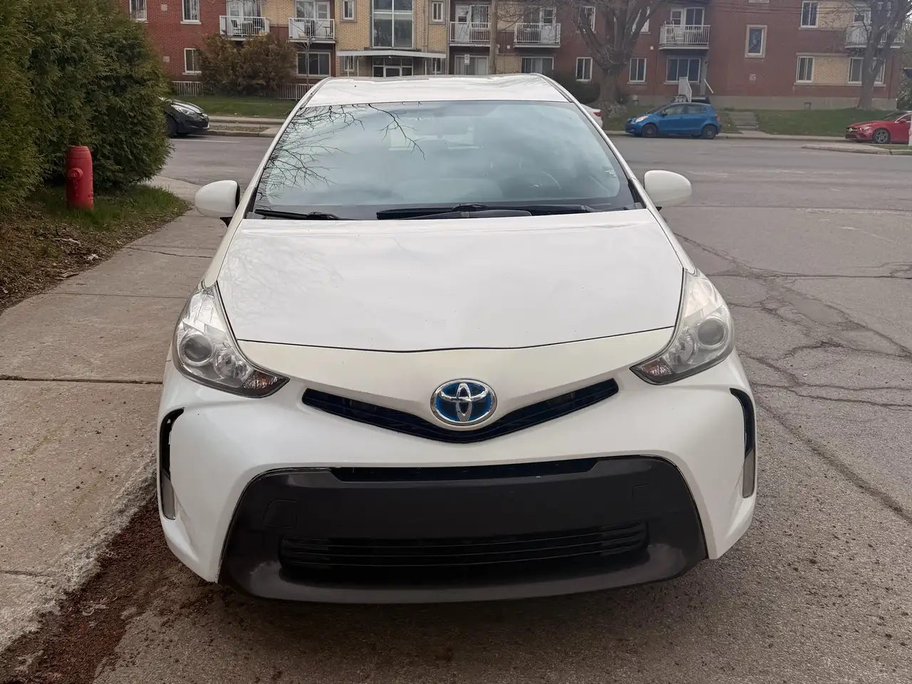 2015 Toyota Prius v