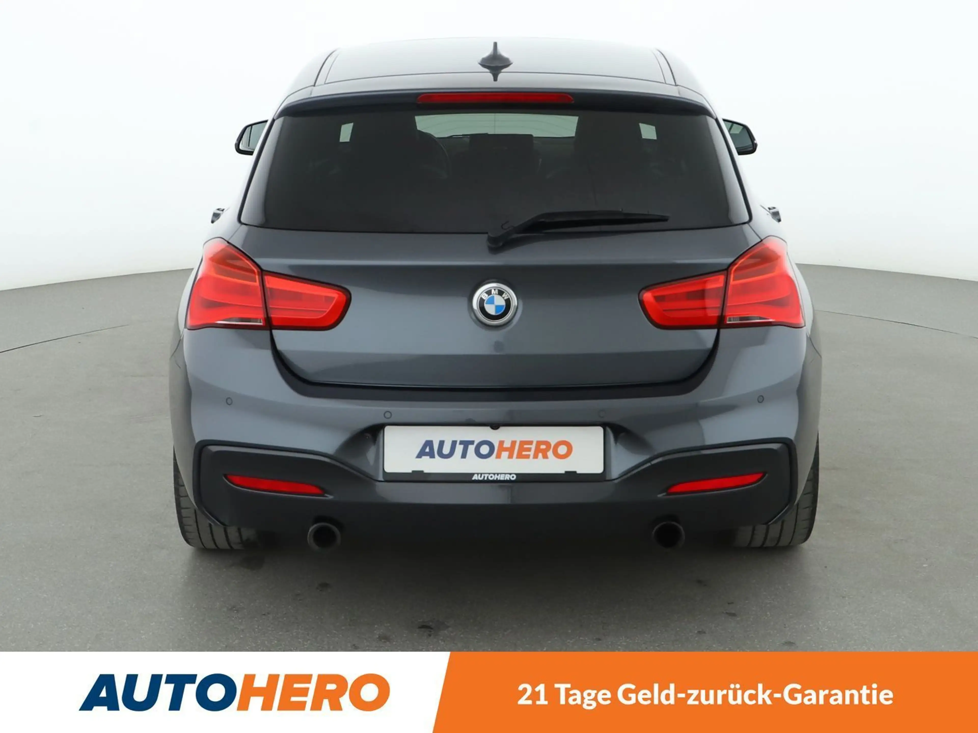 BMW 140 M140i xDrive Aut.*NAVI*LED*TEMPO*CAM*PDC*SHZ* — photo 5