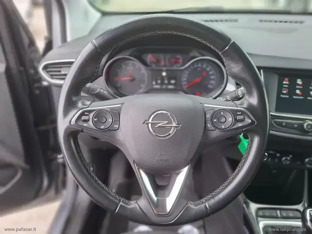 Opel Crossland X view 11
