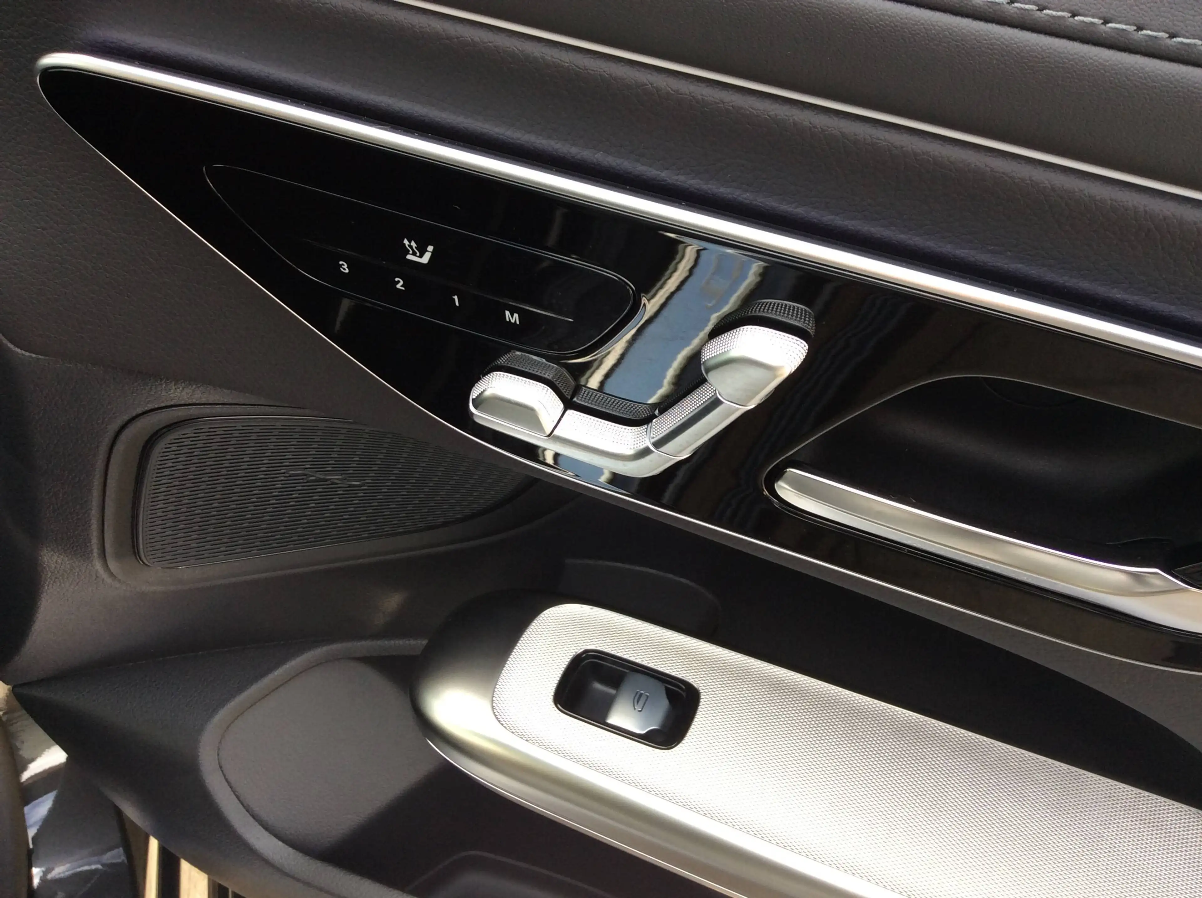 Mercedes-Benz CLE 200 Coupé AMG Line * Pano * 360° camera * Head-up * Apple carplay * Android auto * Distronic — photo 15