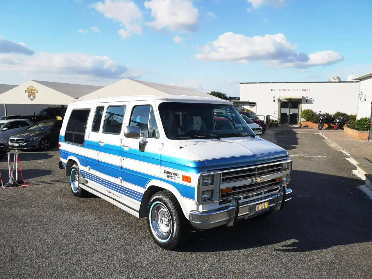 Chevrolet Chevy Van 2.0, foto 1