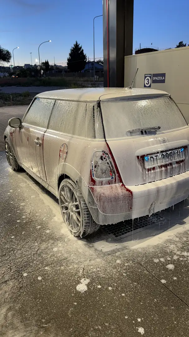MINI Cooper D 1.6 - 2