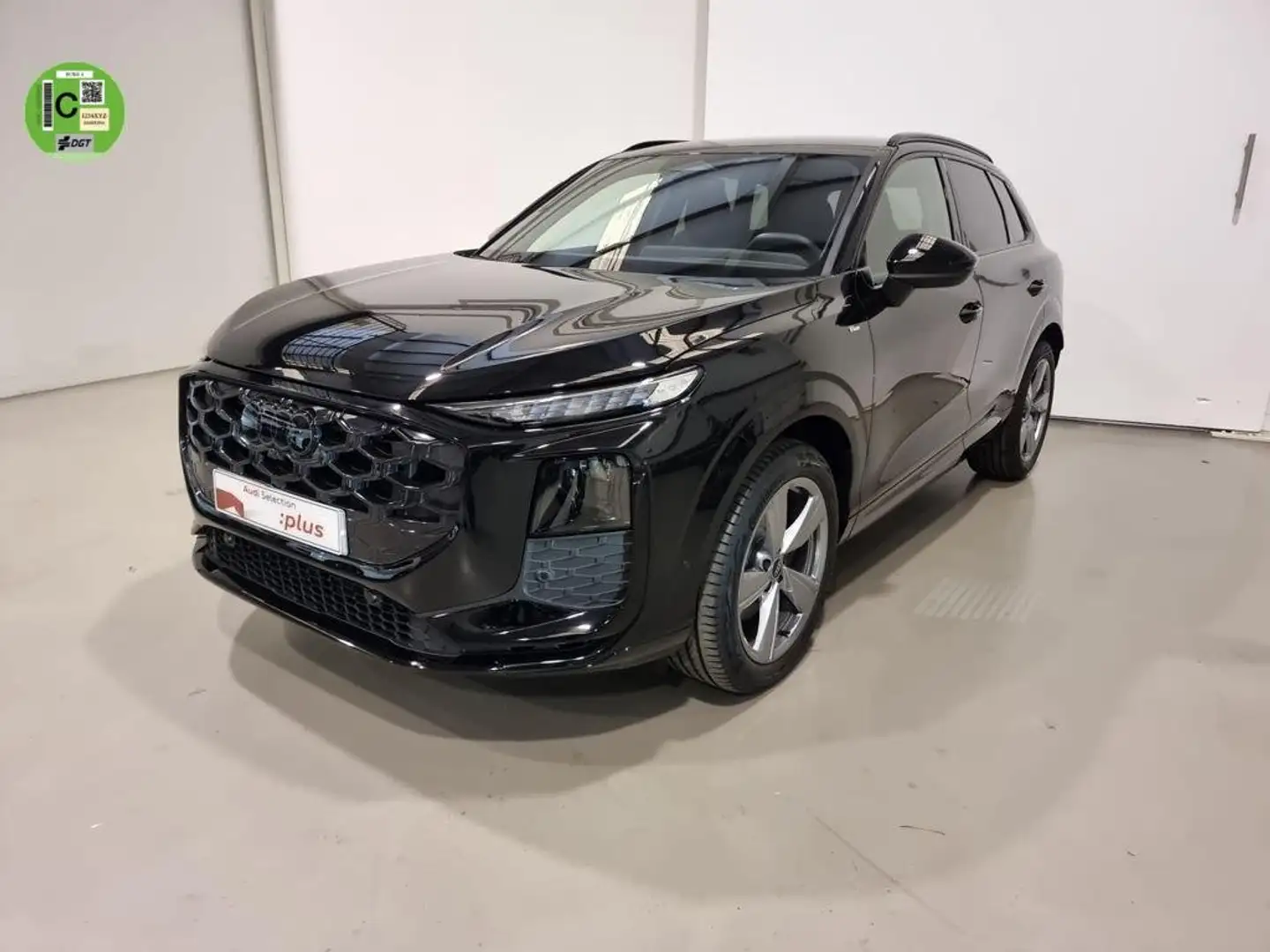 Audi Q3 2.0 TDI Black line S tronic 110kW Negro - 1