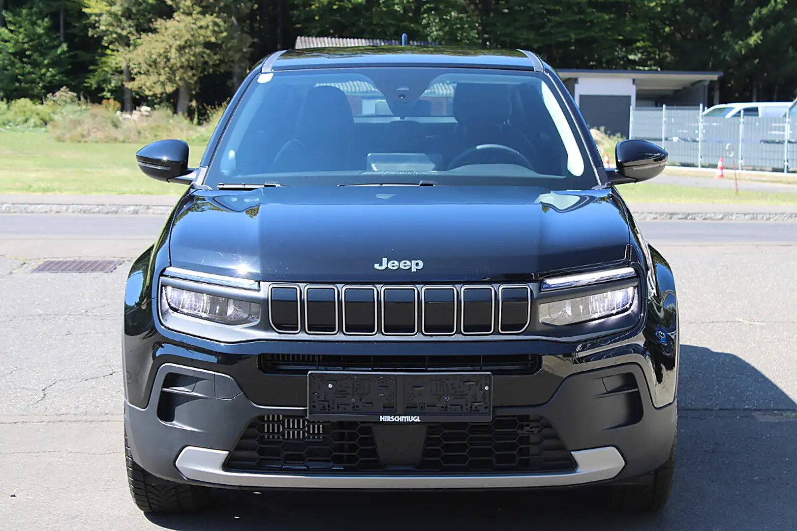 Jeep Avenger 1.2 GSE T3 Altitude Schwarz - 2