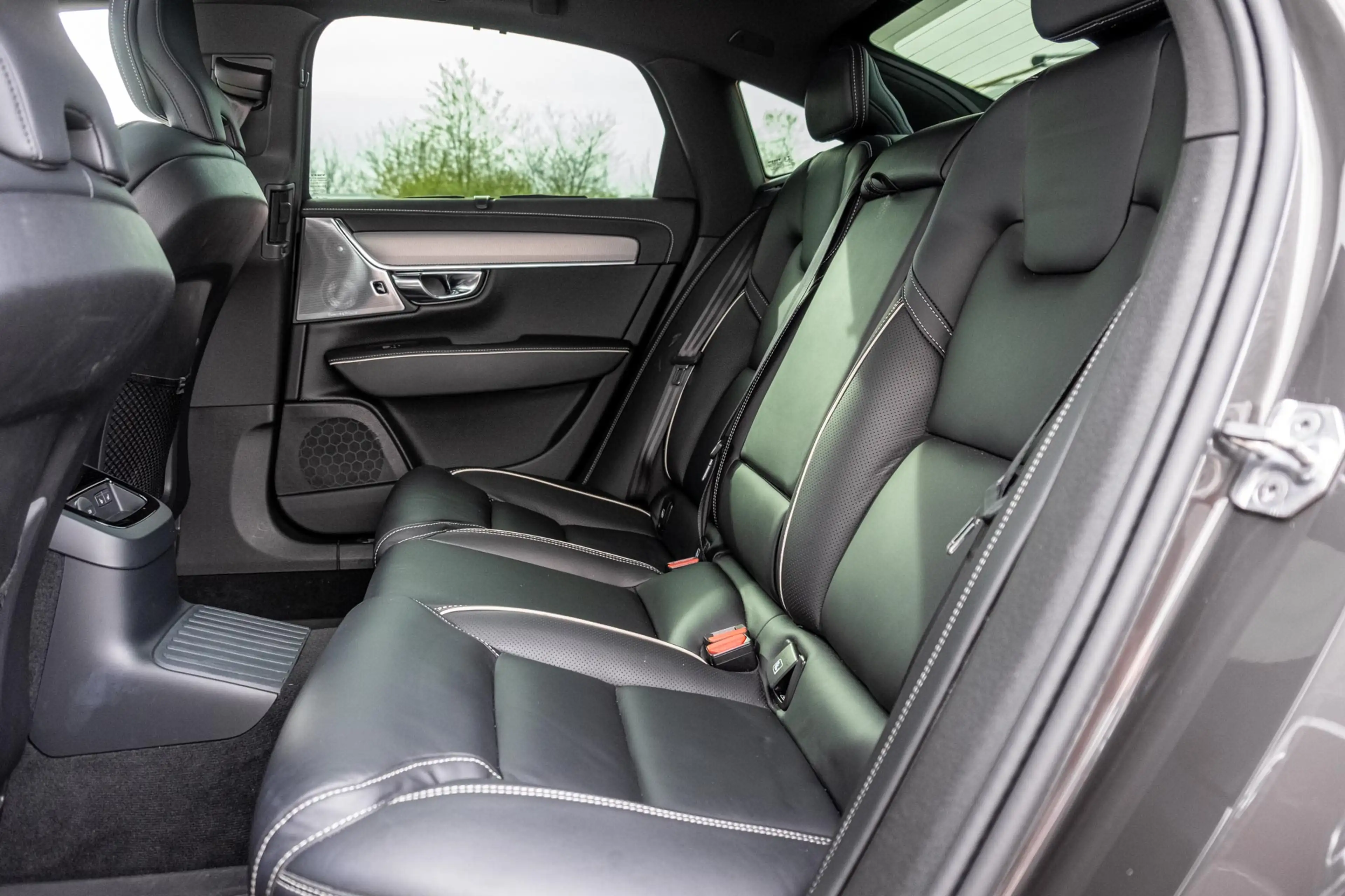 Volvo S90 T8 AWD PHEV R-Design Geartronic | Euro 6d | Garantie 12-60M — photo 9