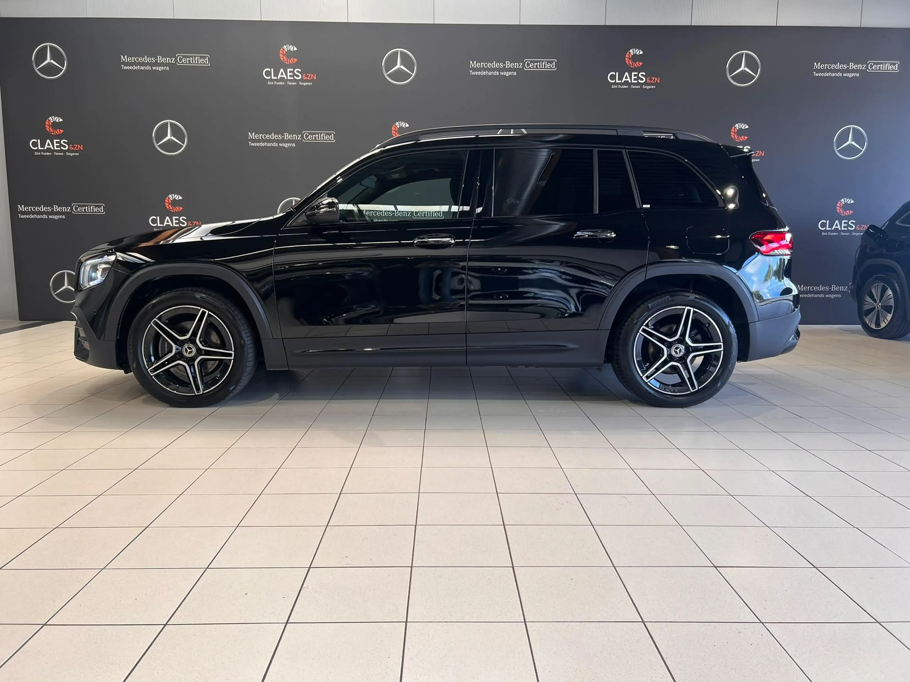 Mercedes-Benz GLB 200 200d AMG Line DOS 9097 — photo 4