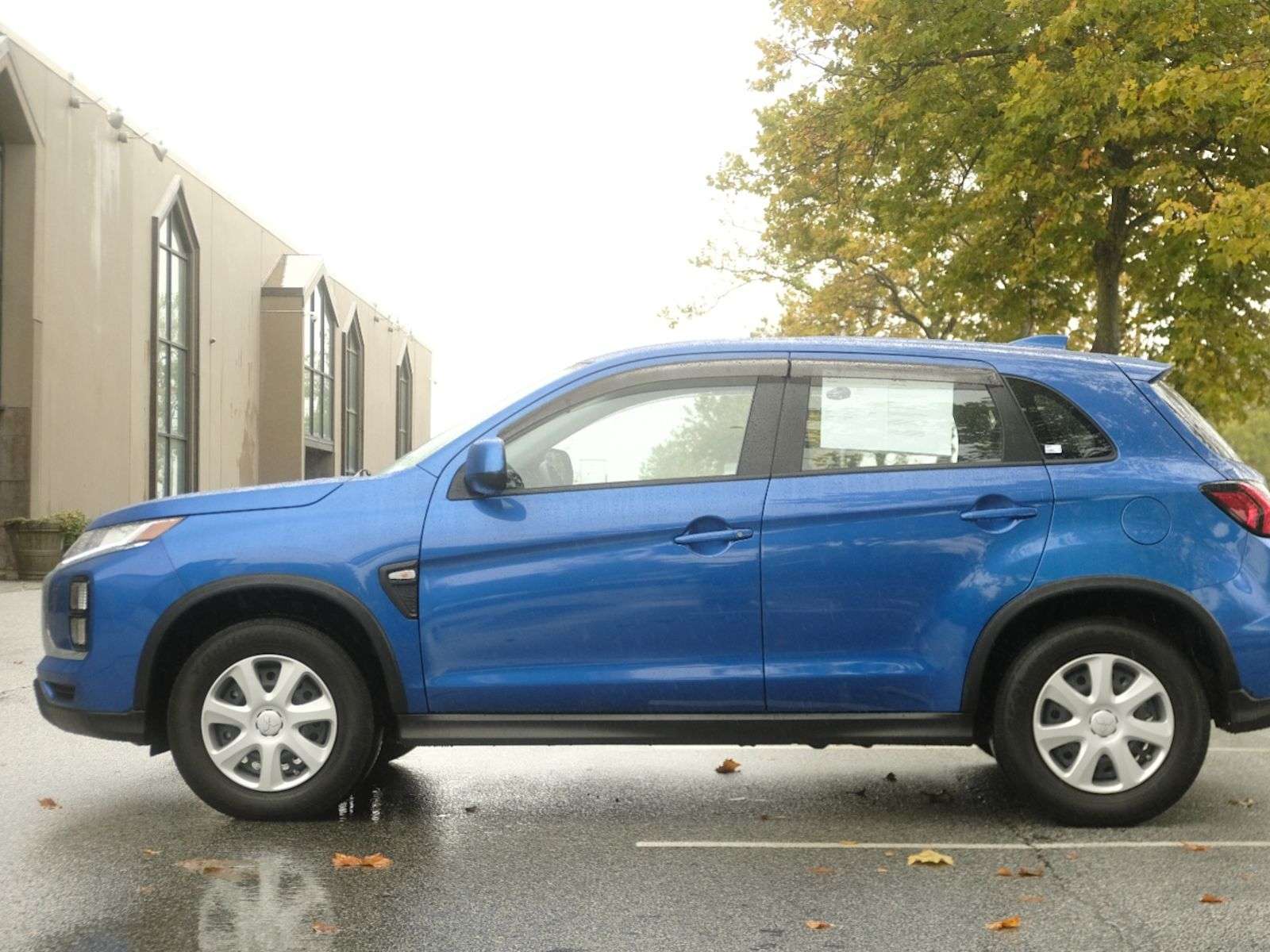 2023 Mitsubishi RVR