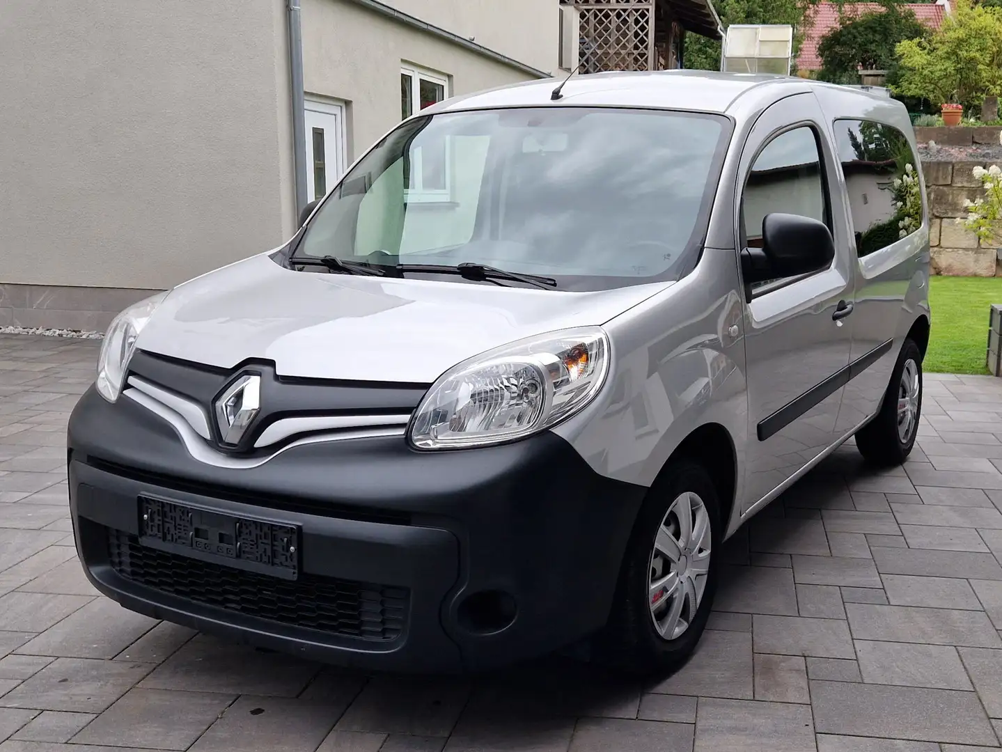 Renault Kangoo Kangoo Diesel  Navi Standheizung PDC Klima Regal Silber - 1
