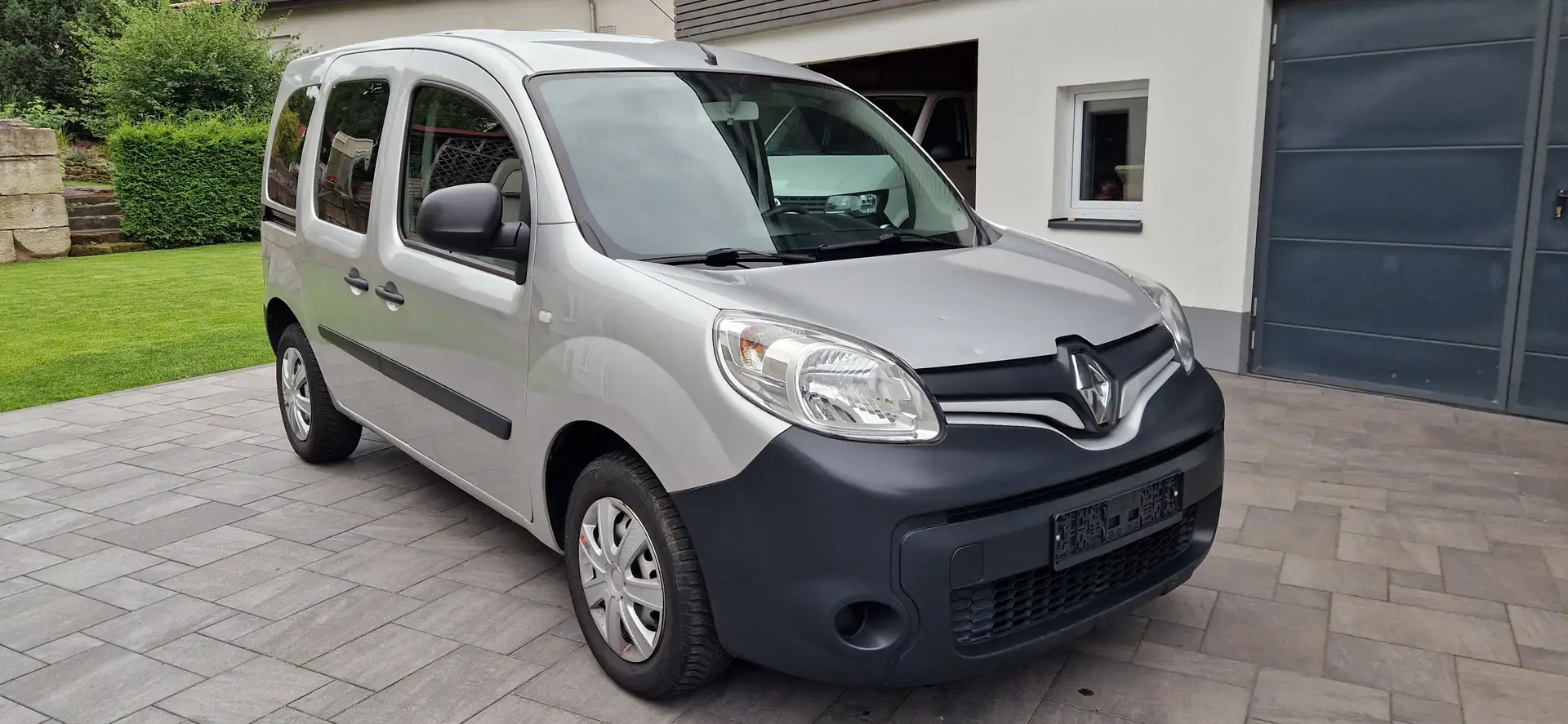 Renault Kangoo Kangoo Diesel  Navi Standheizung PDC Klima Regal Silber - 2