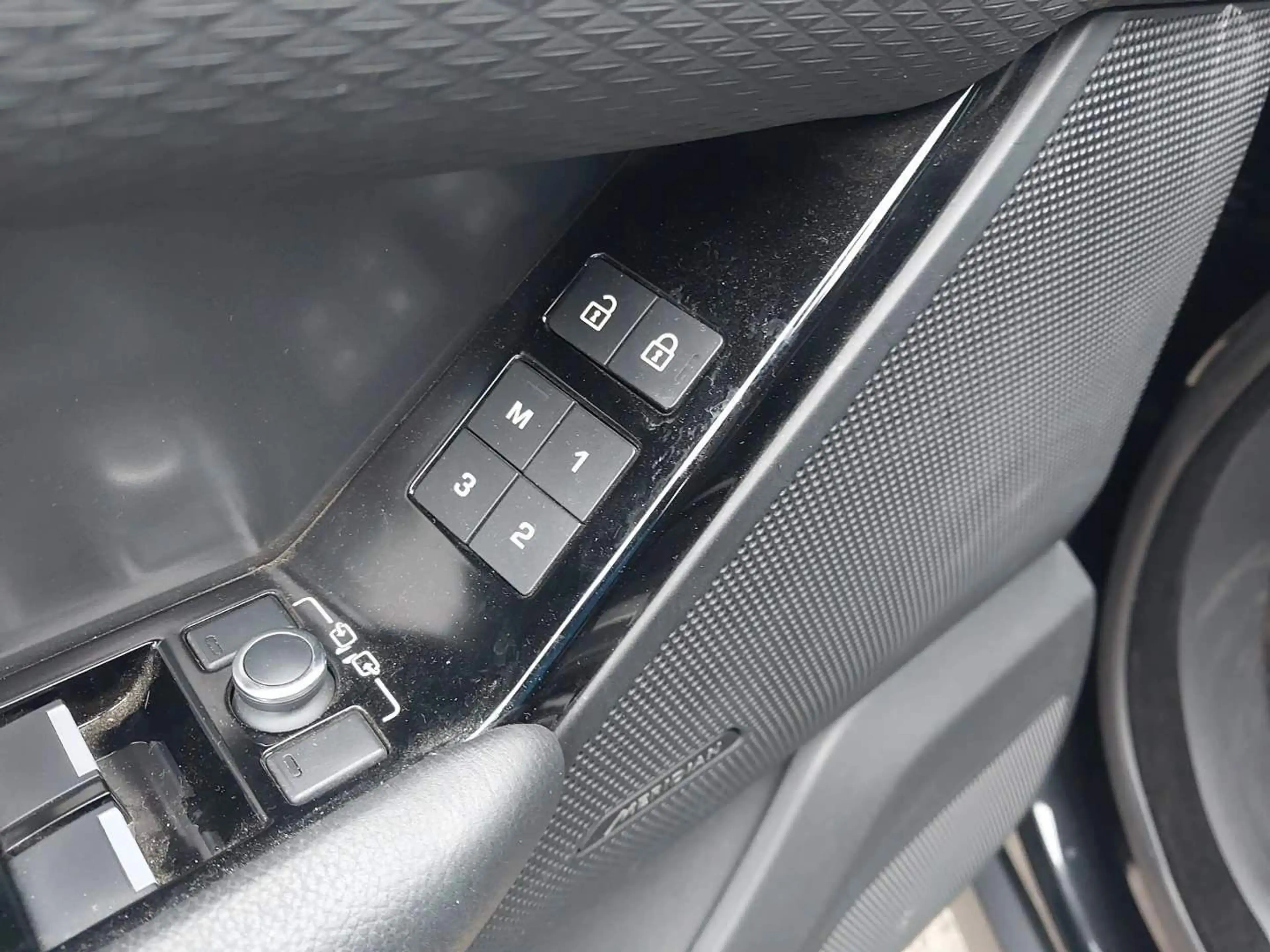 Land Rover Range Rover Velar S 360° LED Navi DAB Leder — photo 14