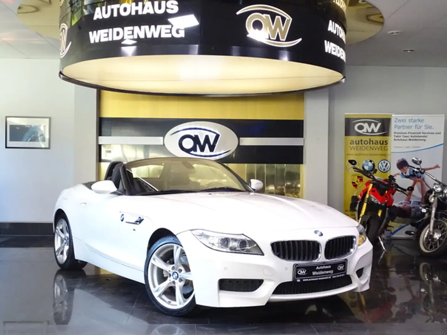 BMW Z4 sDrive 20i M-Sportpaket Autom.Leder Xenon PDC Белый - 1