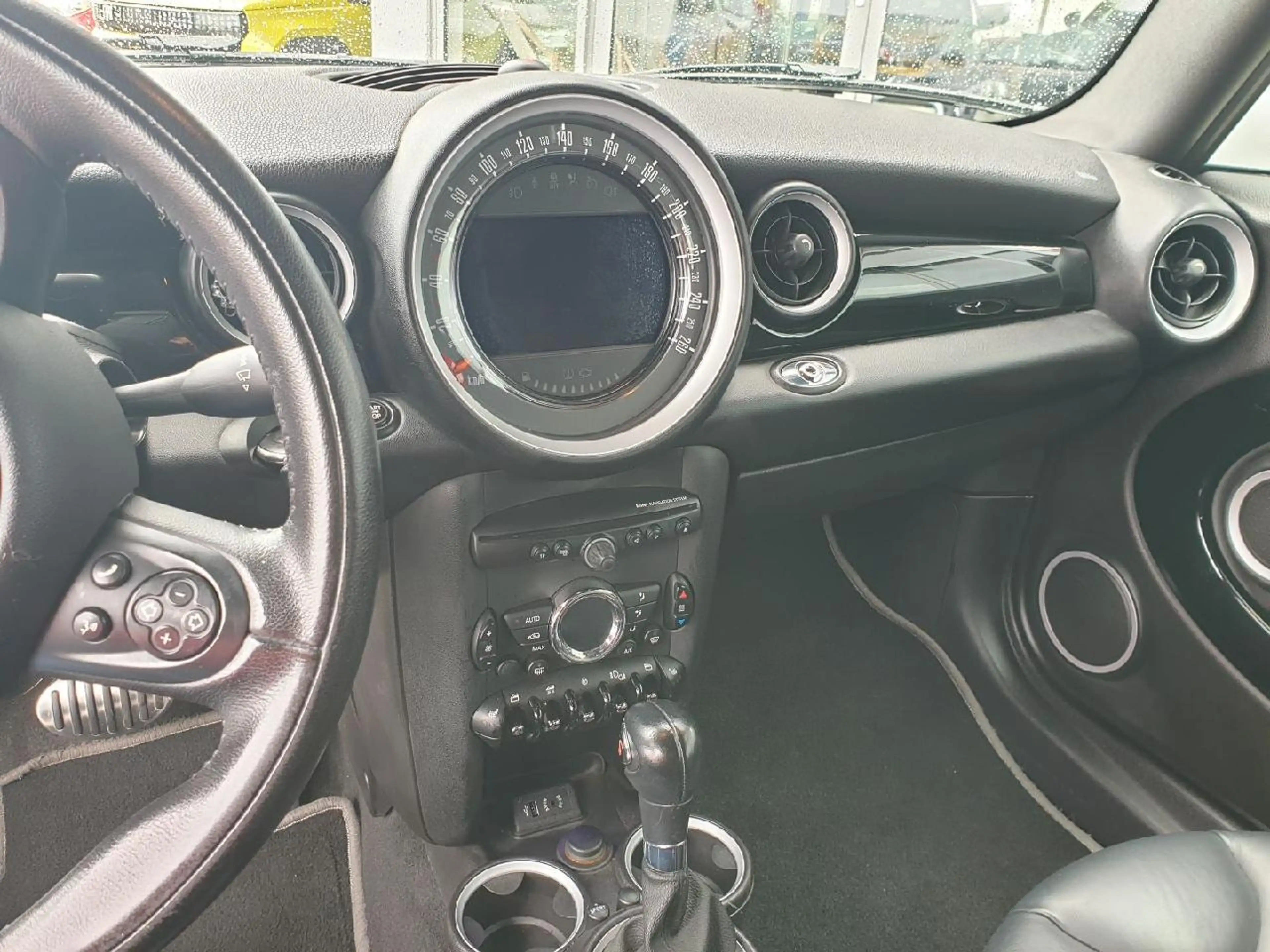 MINI Cooper Cabrio Cooper SD — photo 10