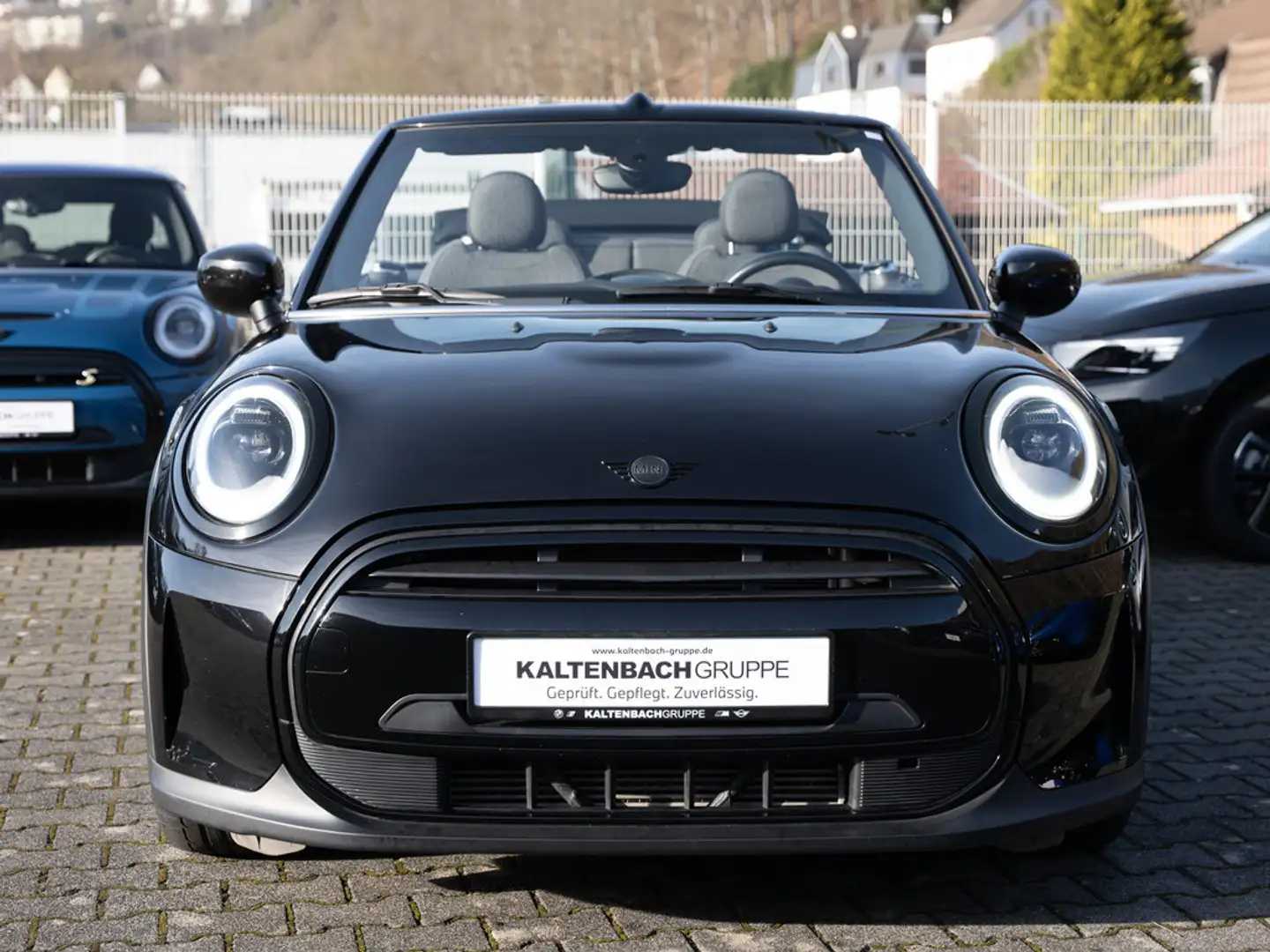 MINI One Classic Trim LED SHZ PDC KEYLESS KLIMA Schwarz - 2