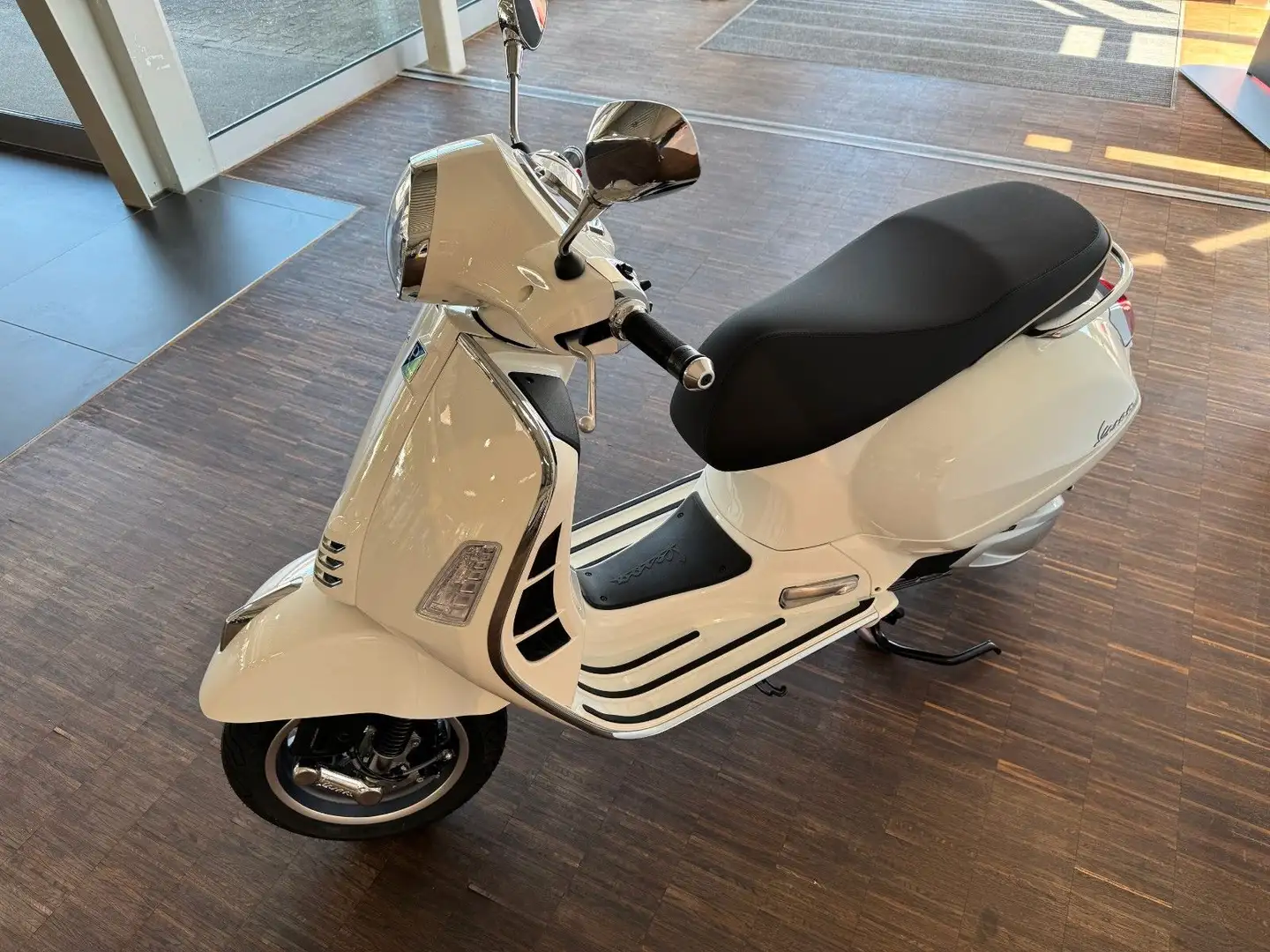 Vespa GTS 310 E5+ ABS Super sofort verfügbar Euro 5+ Bianco - 1