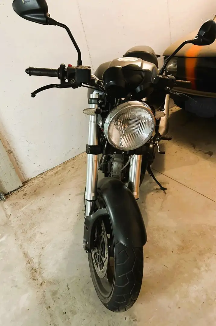 Ducati Monster 695 Negro - 2