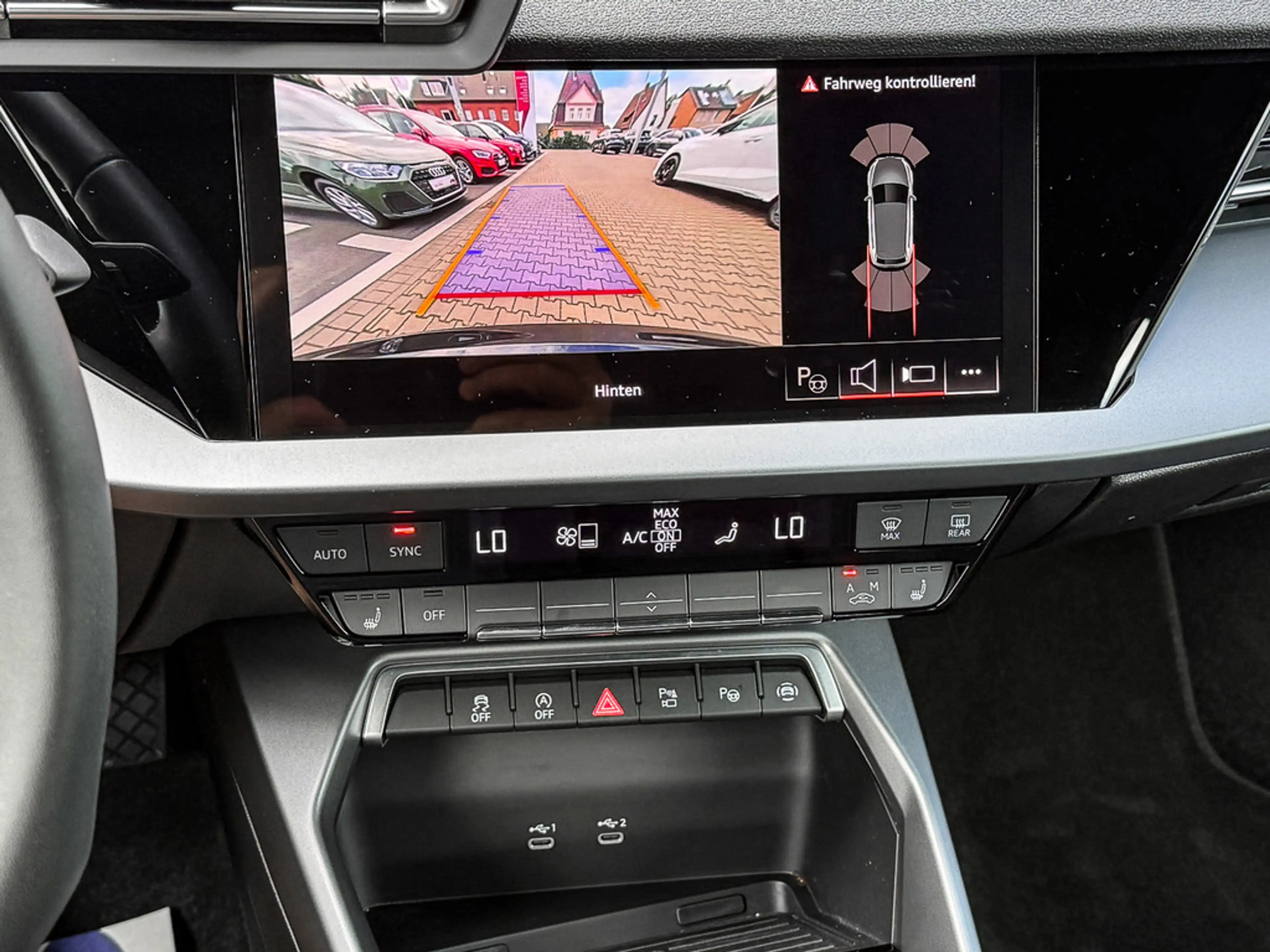 Audi A3 Sportback TDI Kamera/LED/Navi/Sitzh./Kamera advanced — photo 13