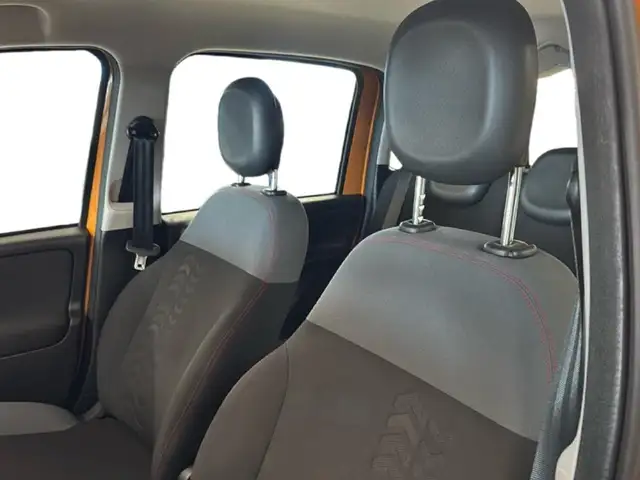 Fiat Panda view 12