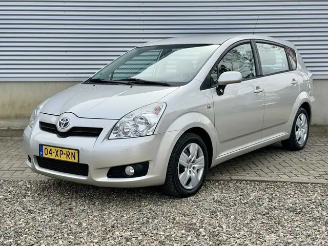 Toyota Verso 1.8 VVT-i Sol [ fm navi, ecc, audio, cruise, trekh