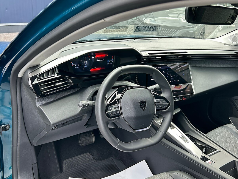 Peugeot 408 PureTech 130 S&S EAT8 Allure (G2905) — photo 6