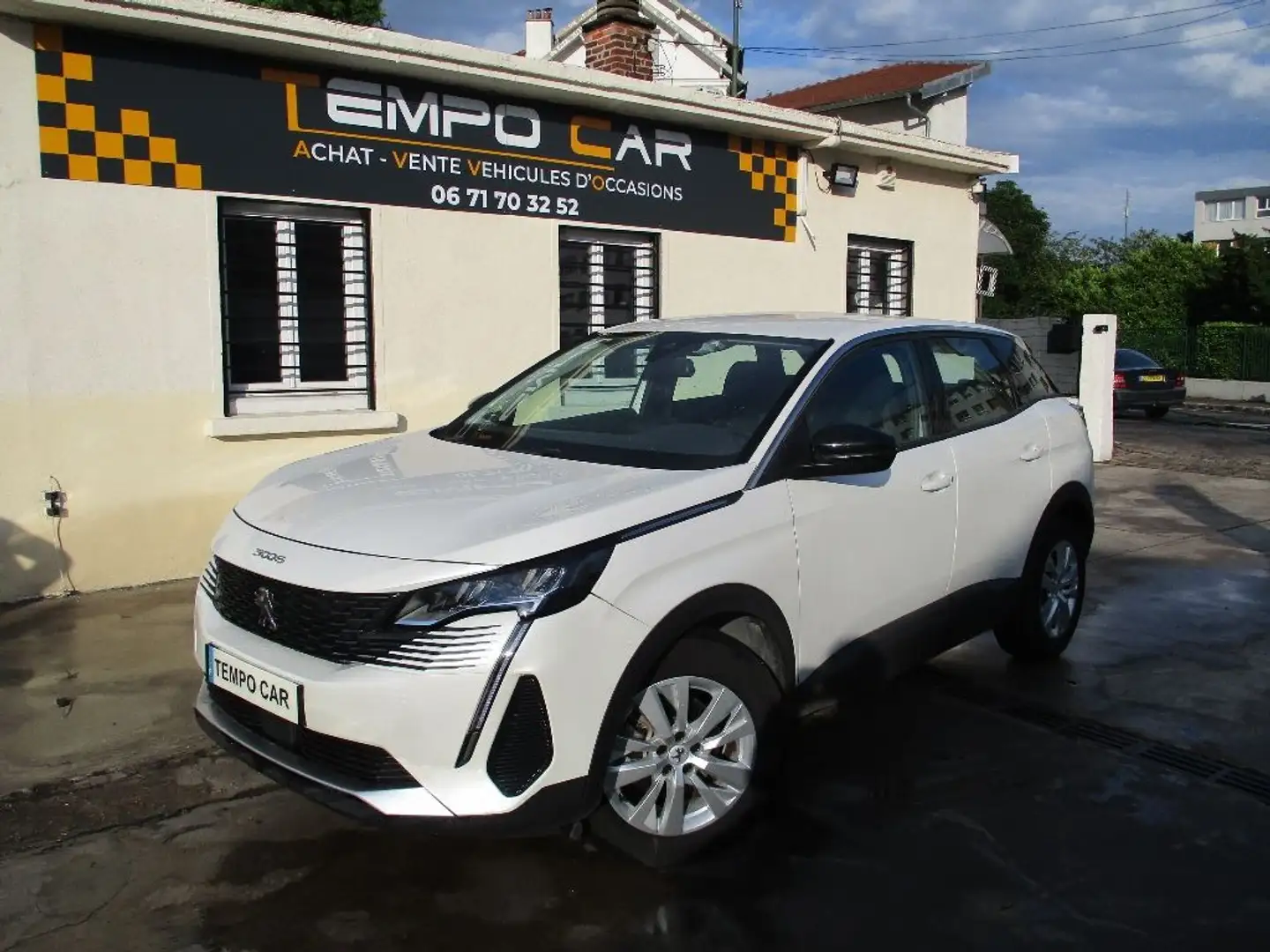 Peugeot 3008 BlueHDi 130ch SetS EAT8 Active Pack Blanc - 1
