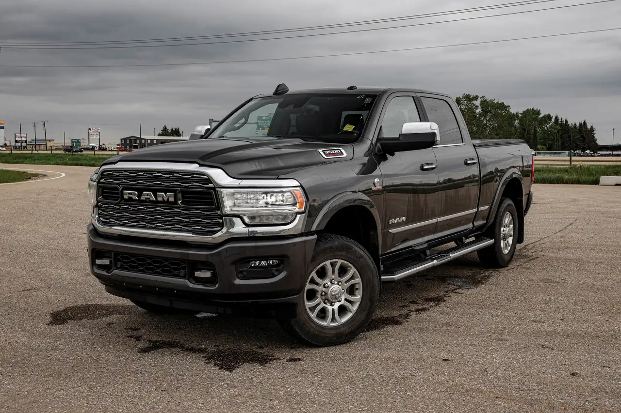 2022 RAM 3500
