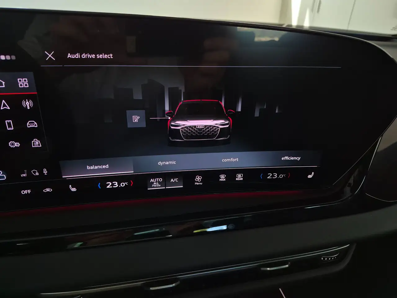 Audi A6 AVANT S LINE EDITION TDI MHEV S-TRONIC TETTO PANORAMICO MATRIX NAVI DISPLAY PASSAGGERO C.20", миниатюра 18