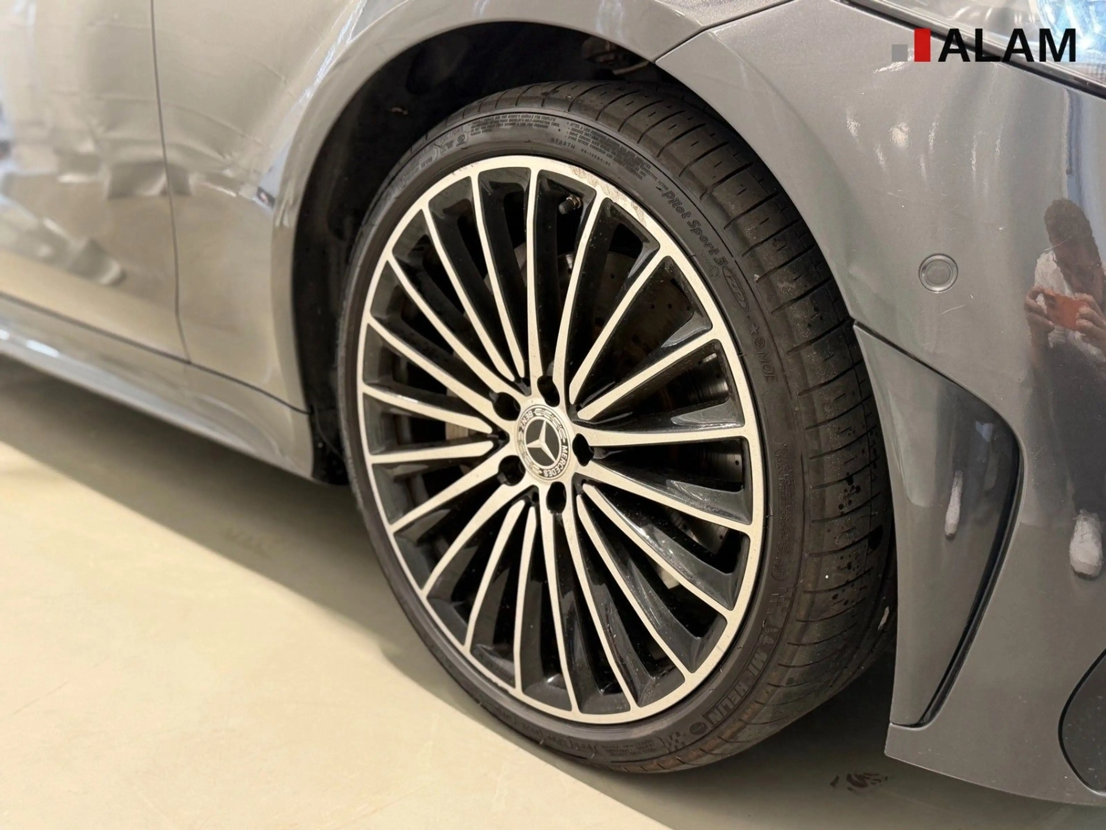 Mercedes-Benz CLS 300 d 4Matic AMG Line Lane Night Side ViCo — photo 8